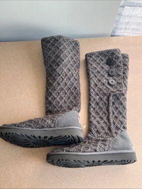 Knit Button Tall UGG Boots - Gray